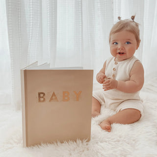 Baby Book | Biscuit