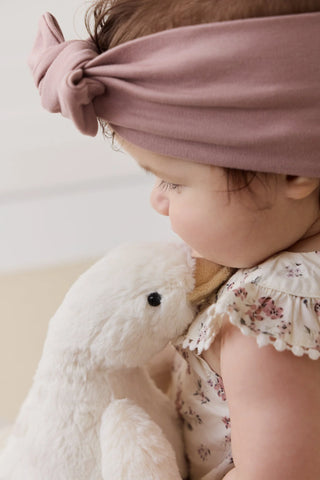 Snuggle Bunnies - Rose The Duck