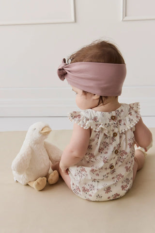 Snuggle Bunnies - Rose The Duck