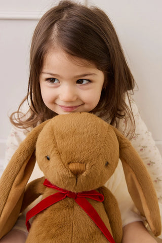Snuggle Bunnies - Penelope The Bunny || Toffee 45cm