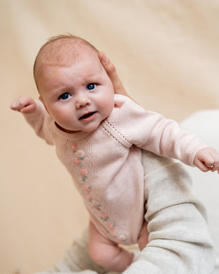 WINNIE ORGANIC HAND EMB KNIT LS BODYSUIT