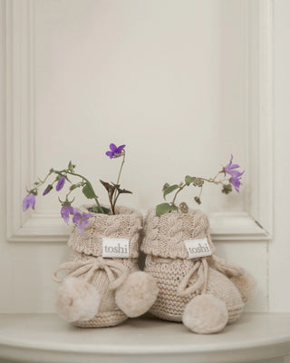 Organic Booties Yummy - Oatmeal